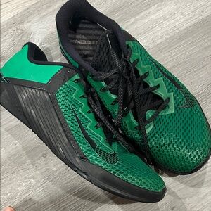 Nike Green and Black Training Sneakers